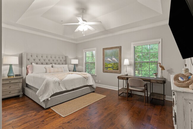 Photo - 1105 Reserve Ln