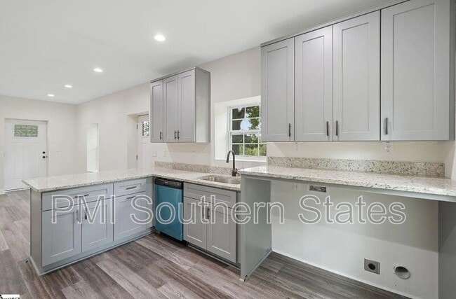 Photo - 309 Lee Vaughn Rd