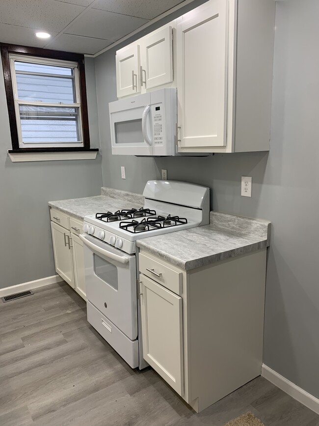 Photo - 23 Hakes Ave Unit 101