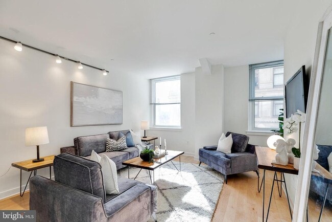 Photo - 111 S 15th St Unit 2008