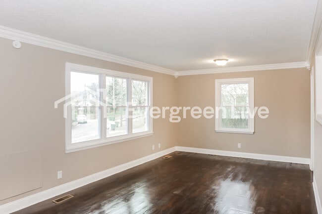 Photo - 2523 Birchfield St NW