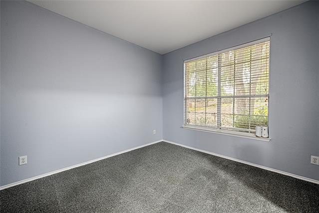 Photo - 502 Hickory Ln