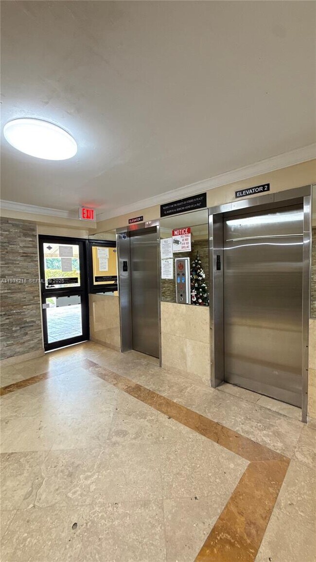 Photo - 2935 NE 163rd St Unit 3P