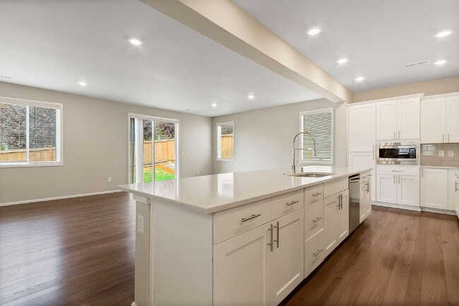 Photo - Extravagant Home for Rent - Heart of Covington