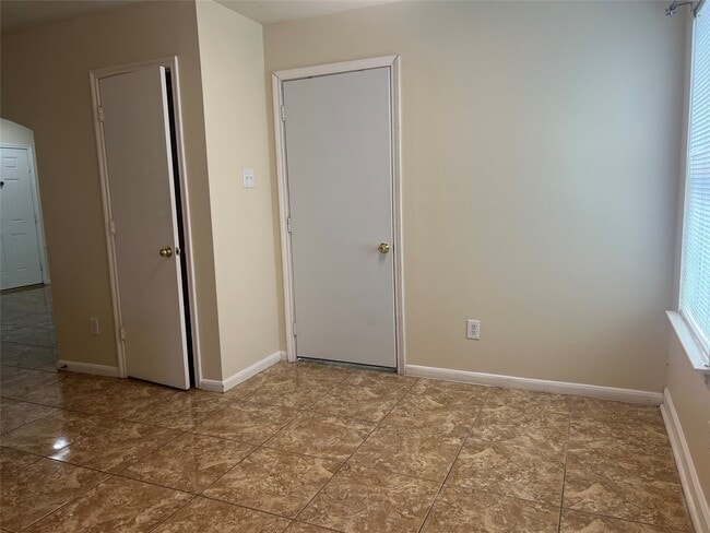 Photo - 5431 Tiger Lilly Way