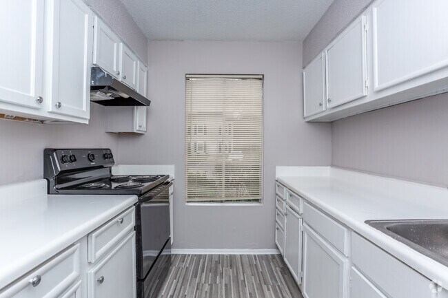 3BR, 2.5BA