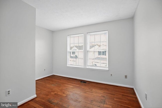 Photo - 22513 Castle Pollard Way