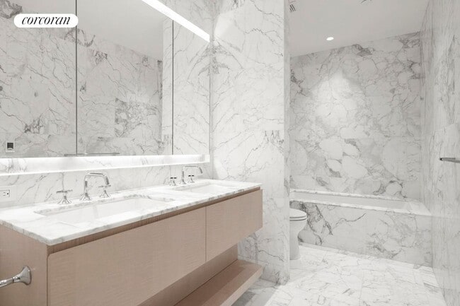 Photo - 201 E 74th St