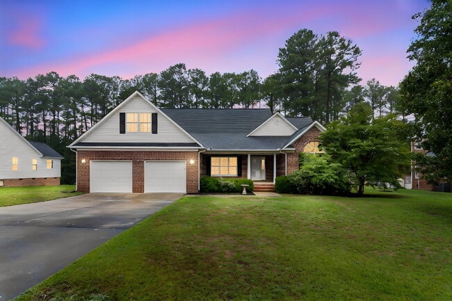 Building Photo - The Stone Cross Home
