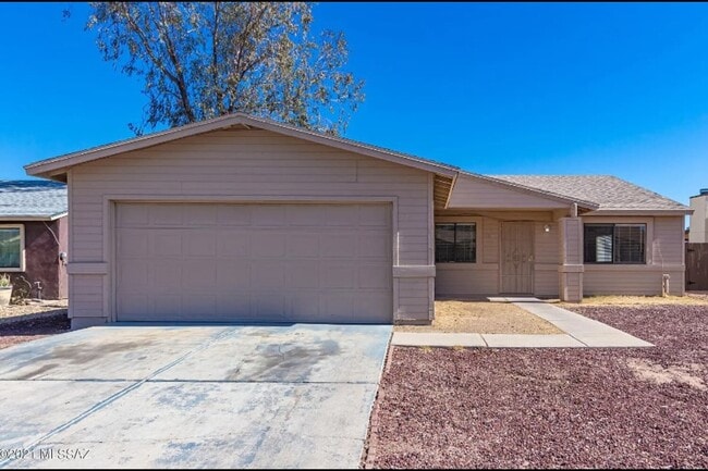 Building Photo - 1940 W Chardonnay Dr