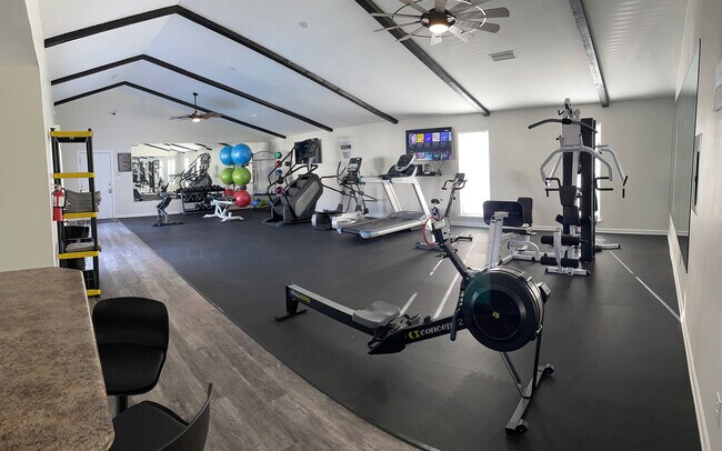 Photo - Woodland Park Apartments