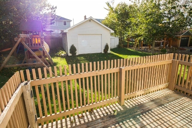 Photo - 3030 Connaught Ave