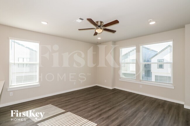 Photo - 18436 Idyllic Aly