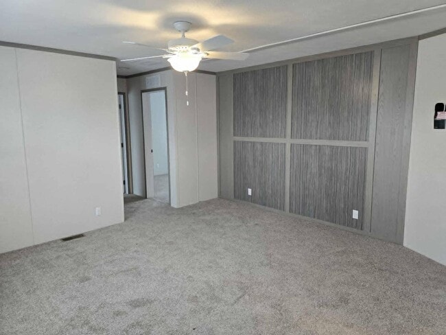 Photo - 613 Polk St