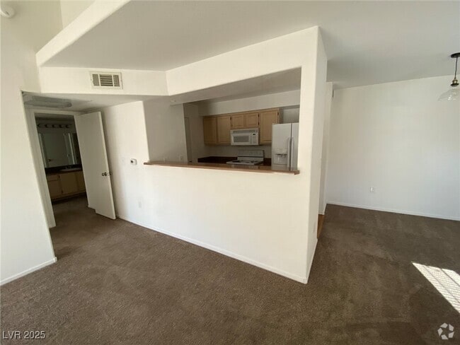 Building Photo - 555 E Silverado Ranch Blvd Unit 2151 Rental