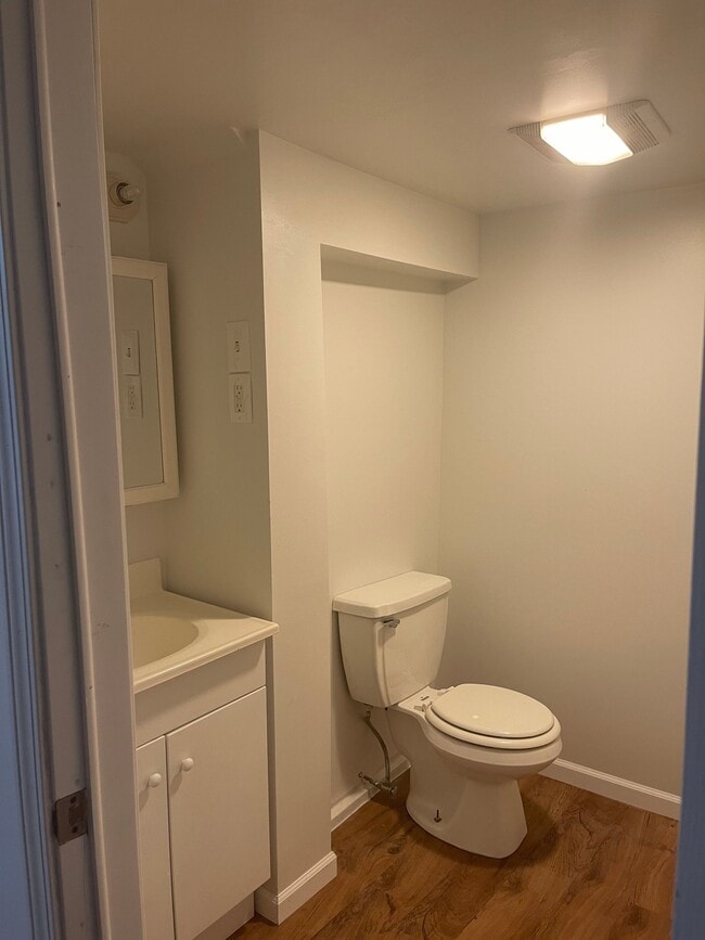 Photo - 2312 N Nagle Ave