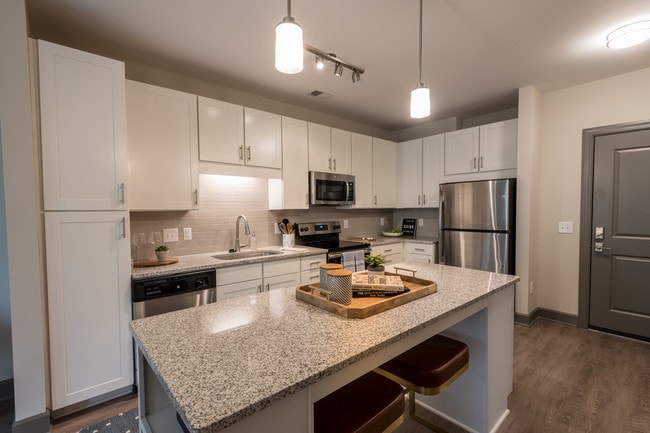 Sojourn Glenwood Place