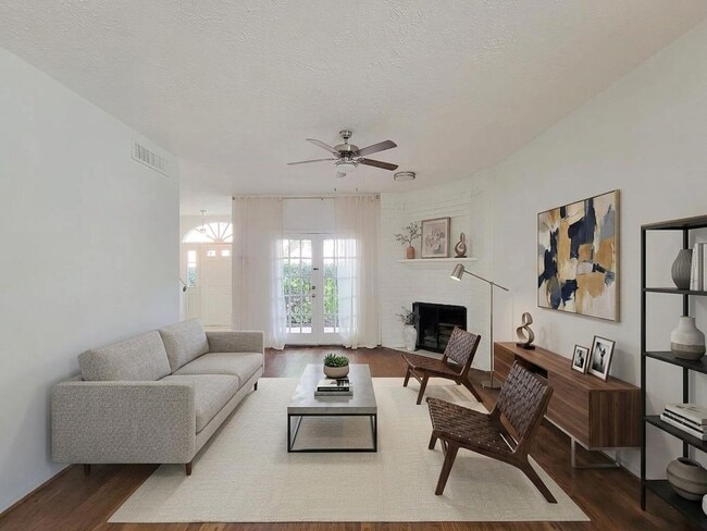 2220 Bering Dr