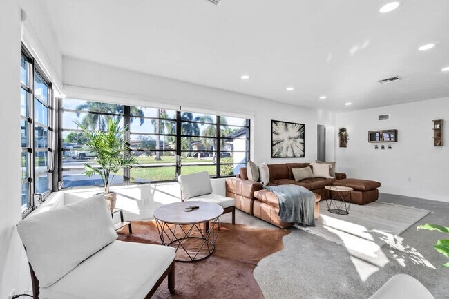 Photo - 6540 Park St Unit ID1372331P