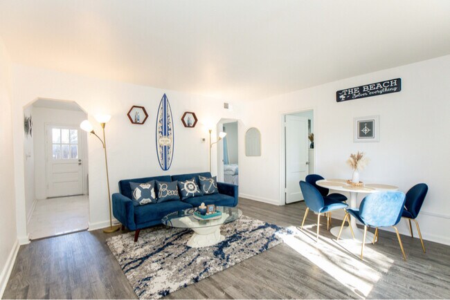 1324 Hillside Ave Unit D