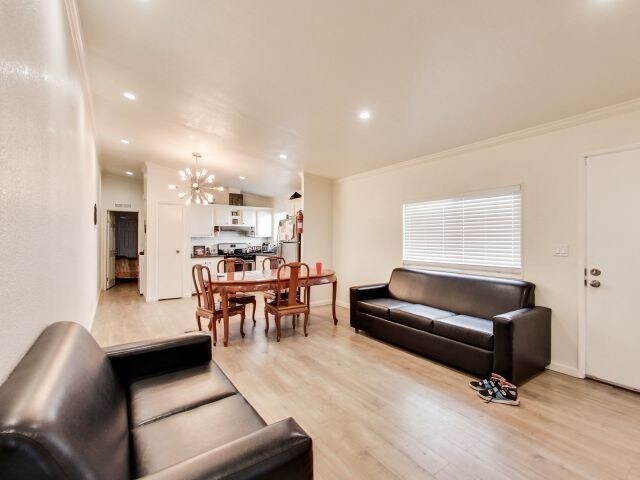 Photo - Duplex