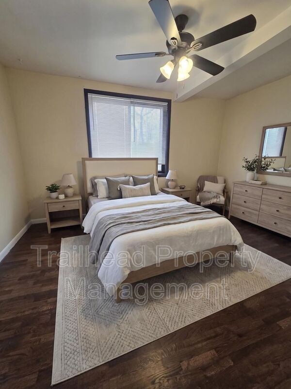 Photo - 3115 S Forest Ave