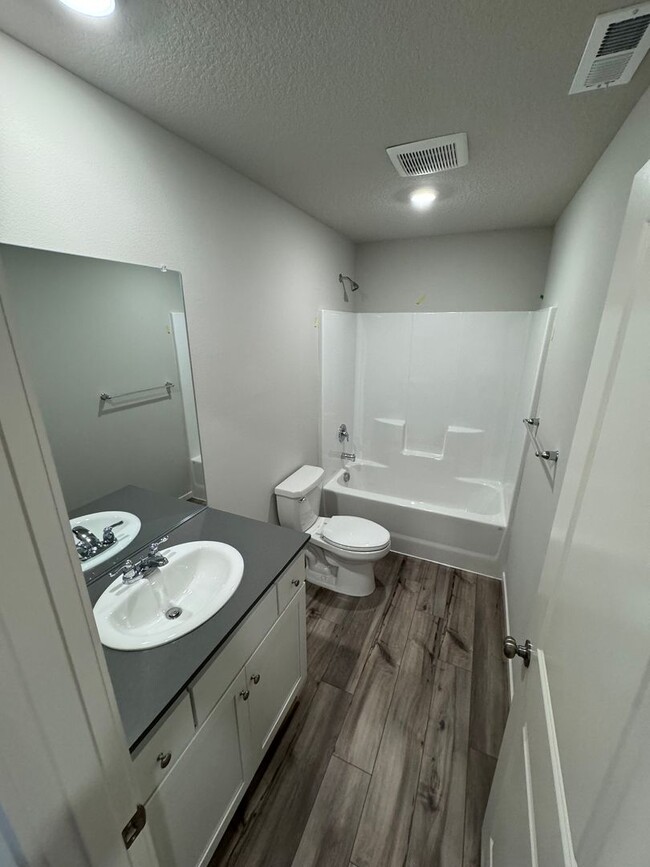 Photo - Must See 3 Bedroom with Fenced Yard!