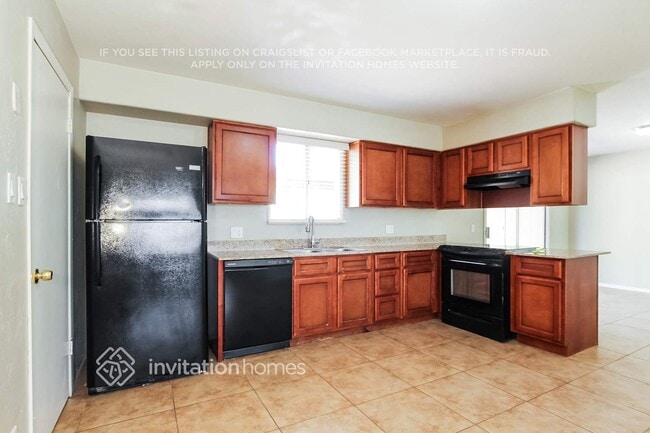 Photo - 3225 S Albert Ave