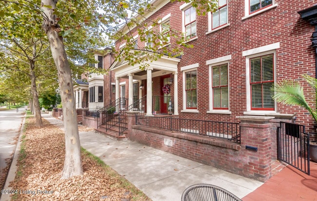 Photo - 10723 Meeting St Unidad 201