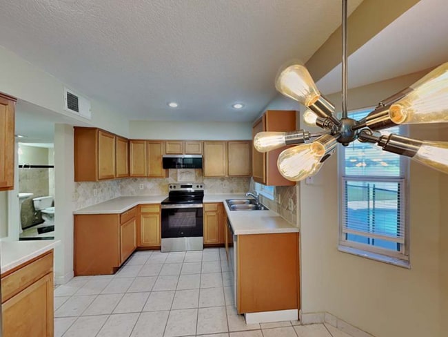 Building Photo - 3908 Kiawa Dr Rental