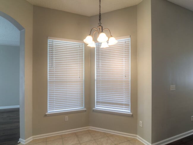 Photo - 233 Bell Branch Ln