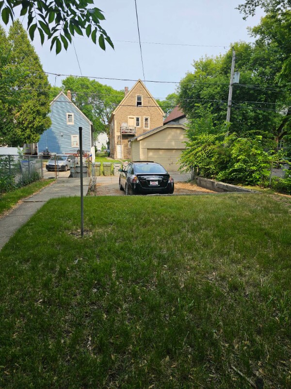 2409 N 37th St Rental House Rental in Milwaukee, WI