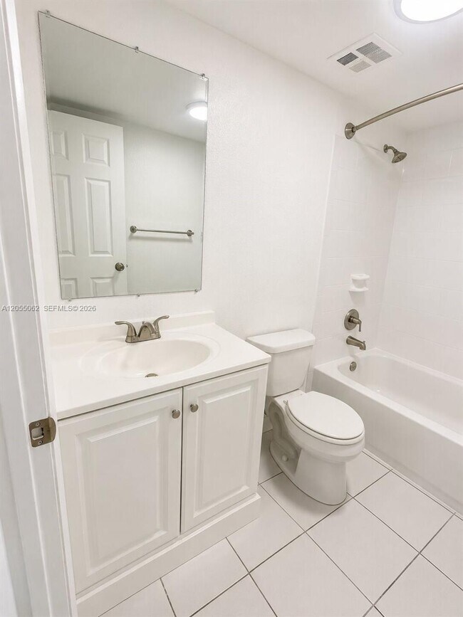 Photo - 5625 W 20th Ave Unit 404