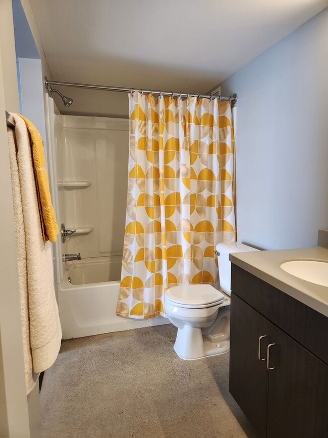 Photo - The Howard Apartments