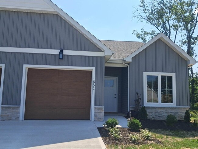Photo - 1002 Emilee Ct