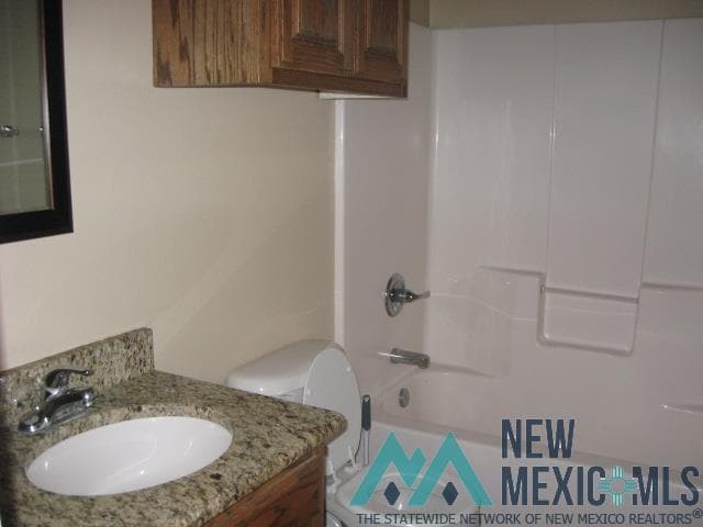 Photo - 2517 Ross St