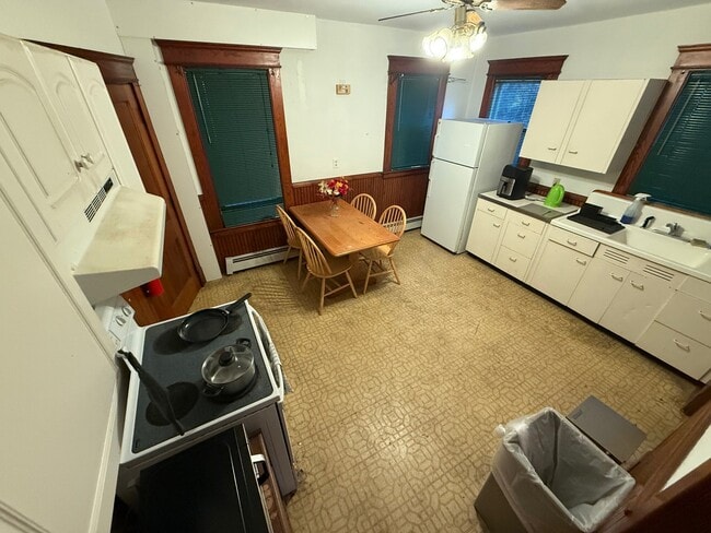 Photo - 36 Grandview Ave