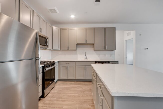Building Photo - The Exchange on Franklin Rental