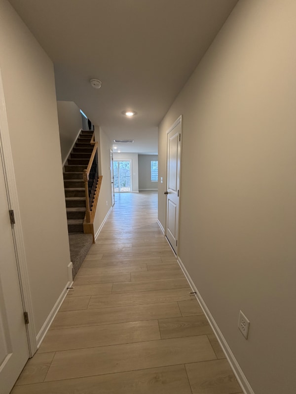 Photo - 401 Mopar Ln