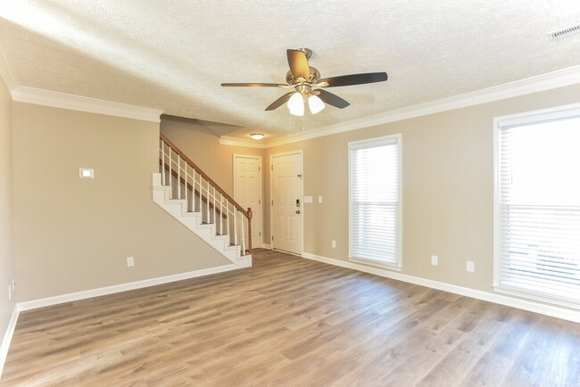 Photo - 1423 Marymont Dr