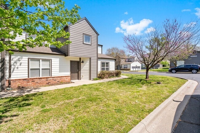 Photo - Pickwick Place