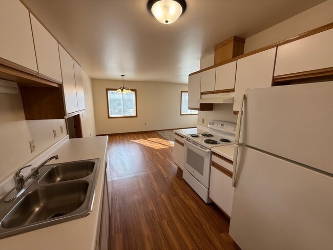 Photo - 1212 Glenn Pl Unit C