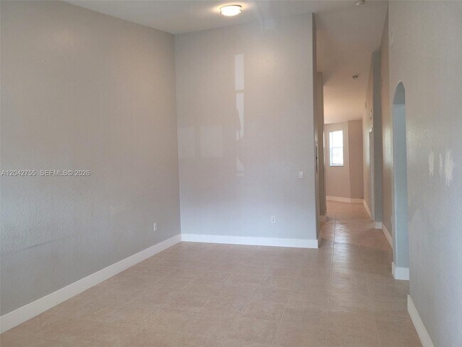 Photo - 1543 SE 25th St Unidad 207
