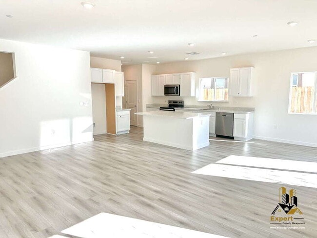 Photo - 8161 Trapper Rnch Rd