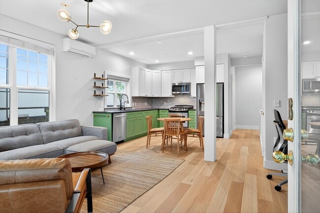 Photo - Charming Capital Hill Craftsman Home in Ideal Location!