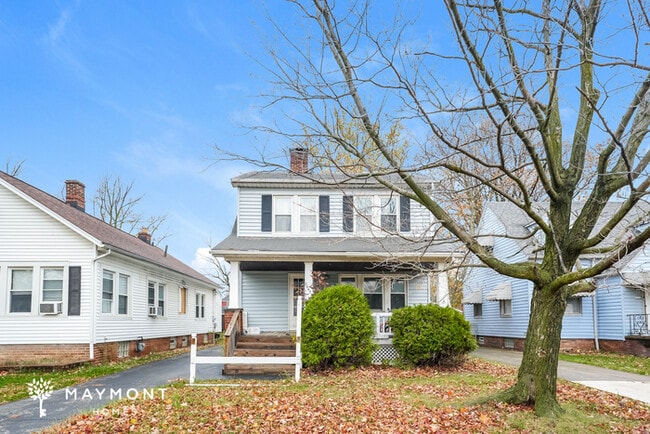 Building Photo - 26431 Shoreview Ave