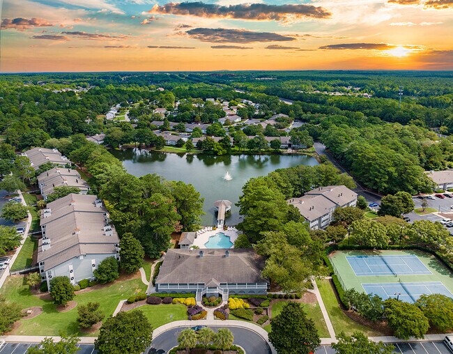 The Paddock Club Columbia Apartments For Rent in Columbia, SC