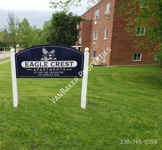 Building Photo - 105 Solon Rd Unit 3