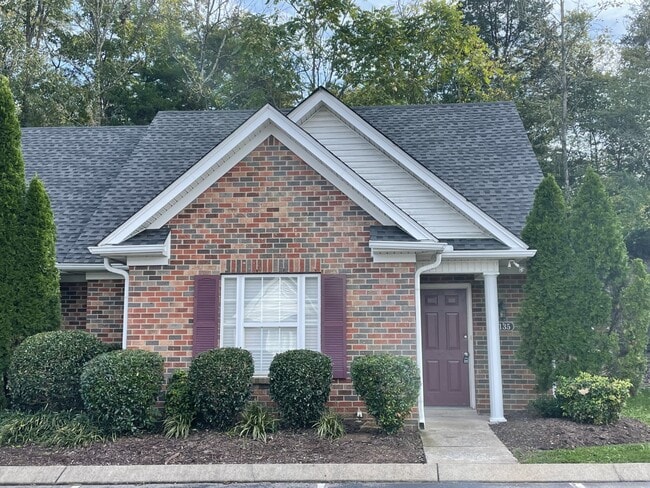 1135 Nashboro Blvd