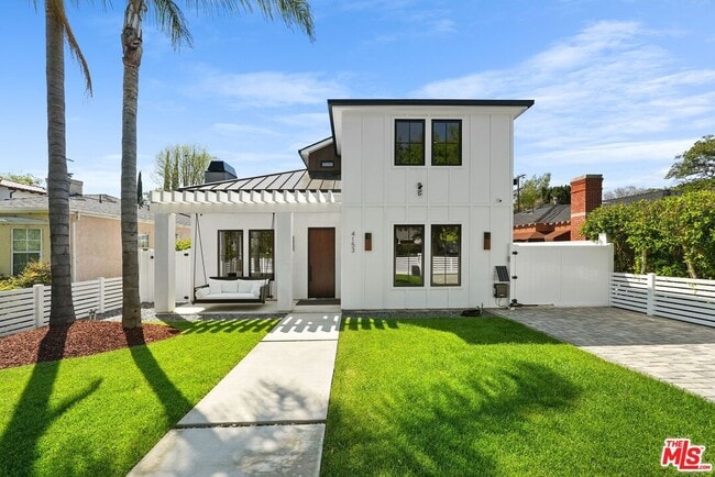 Building Photo - 4153 Vantage Ave